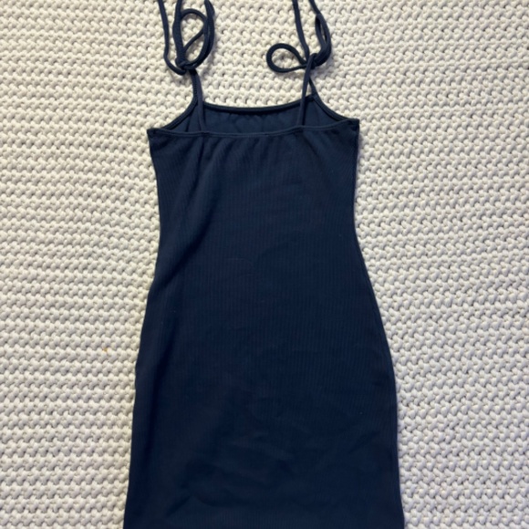 Lulus navy blue tight ribbed dress! - Picture 7 of 8
